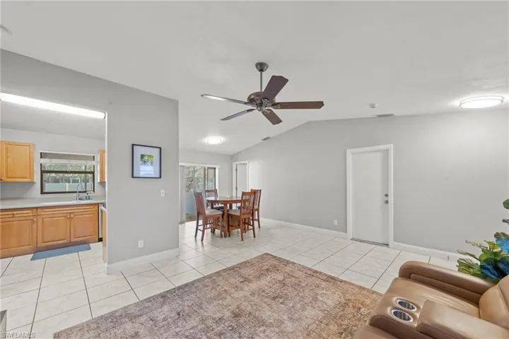 311 Sw 19 Ln, Cape Coral, Florida 33991