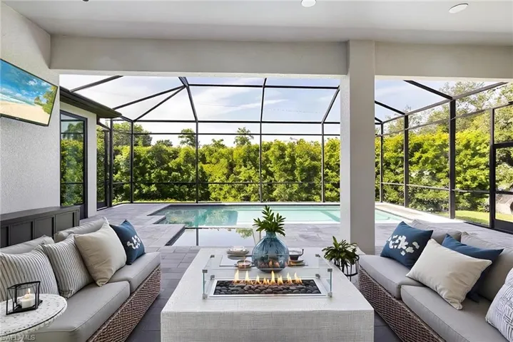 34 George Town, Fort Myers, Florida 33919