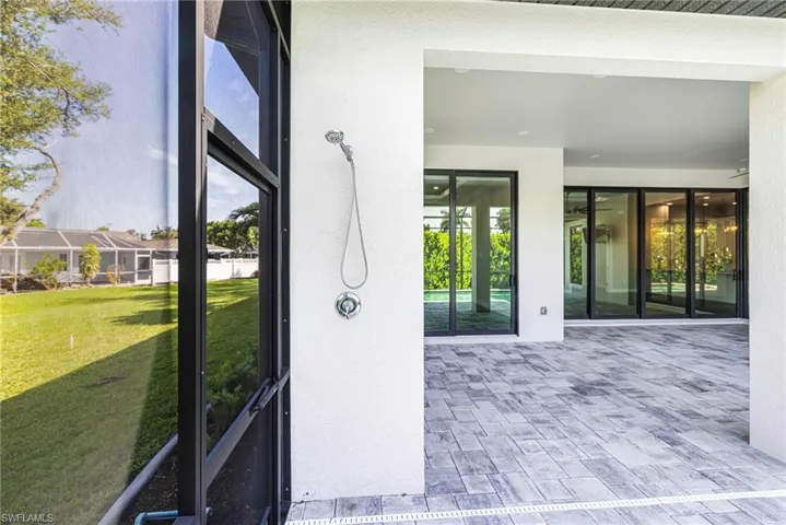 34 George Town, Fort Myers, Florida 33919