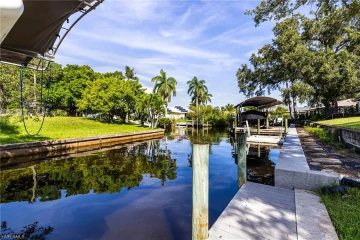 34 George Town, Fort Myers, Florida 33919