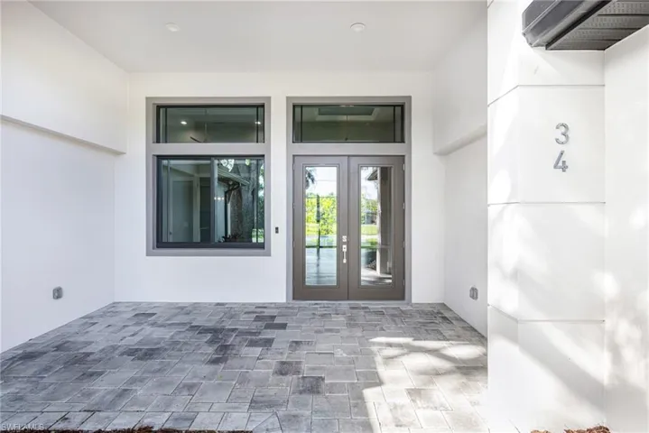 34 George Town, Fort Myers, Florida 33919