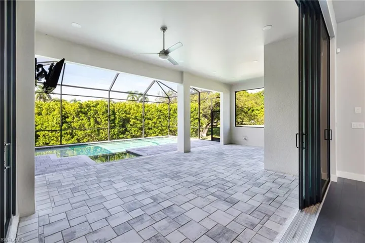 34 George Town, Fort Myers, Florida 33919