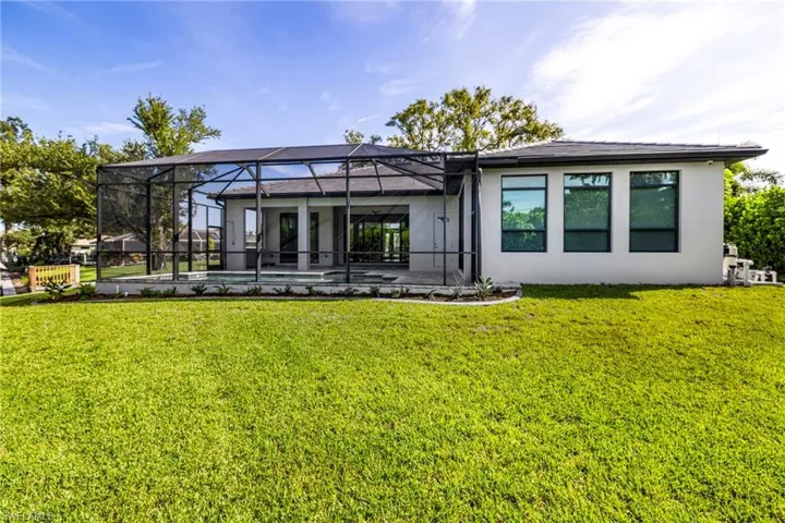 34 George Town, Fort Myers, Florida 33919
