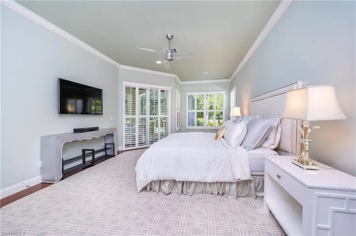 7657  Mulberry  LN, Naples, FL 34114