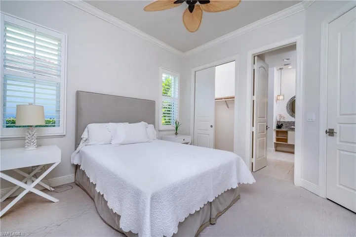 7657  Mulberry  LN, Naples, FL 34114