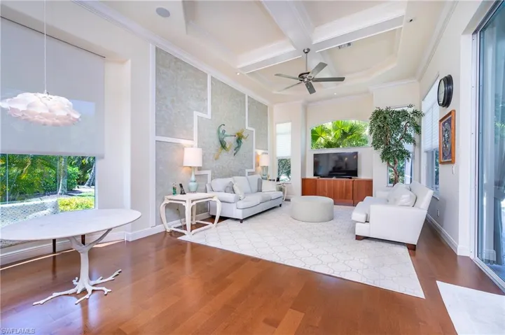 7657  Mulberry  LN, Naples, FL 34114