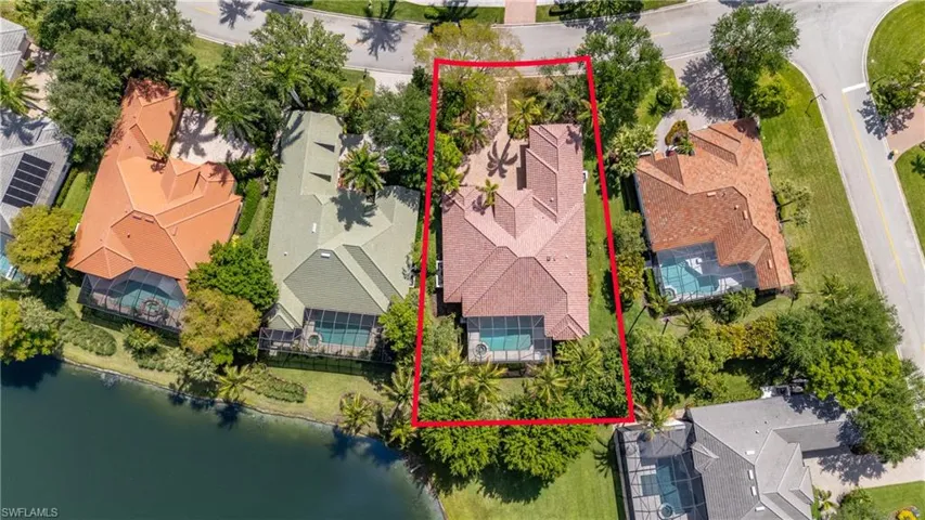 7657  Mulberry  LN, Naples, FL 34114