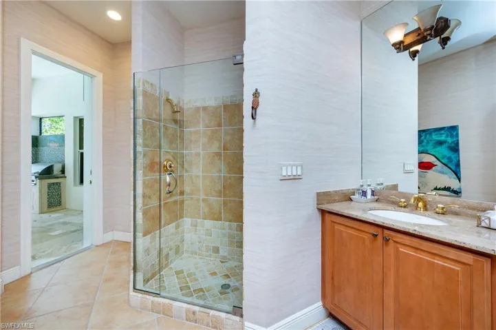7657  Mulberry  LN, Naples, FL 34114