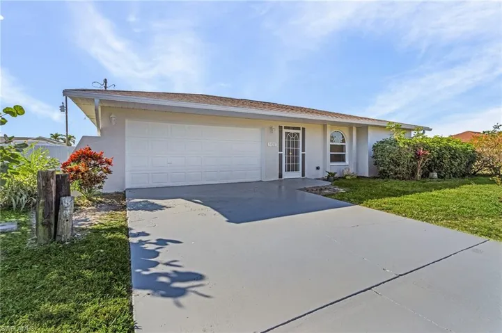 1428 SW 27th  TER, Cape Coral, FL 33914