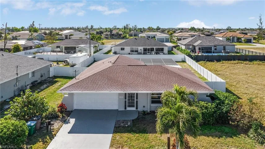 1428 SW 27th  TER, Cape Coral, FL 33914