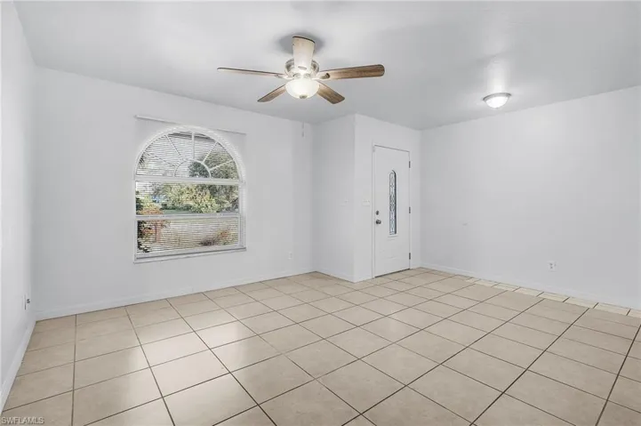 1428 SW 27th  TER, Cape Coral, FL 33914