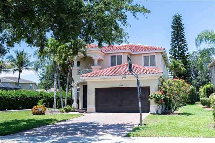 2004  Par  DR, Naples, FL 34120