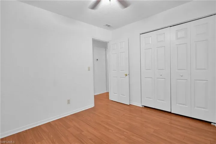 4611 Bayshore Dr O5, Naples, Florida 34112