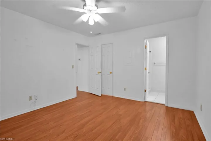 4611 Bayshore Dr O5, Naples, Florida 34112