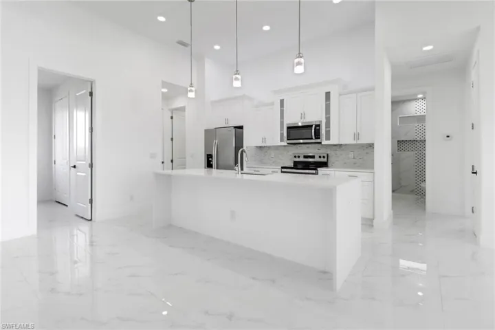 3046 NW 41st  AVE, Cape Coral, FL 33993