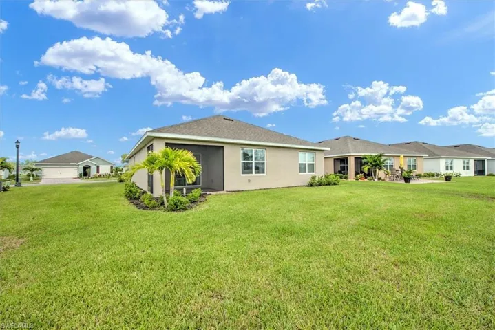 20488  Camino Torcido  LOOP, North Fort Myers, FL 33917