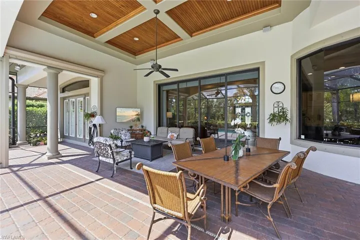 7408 Byrons Way, Naples, Florida 34113