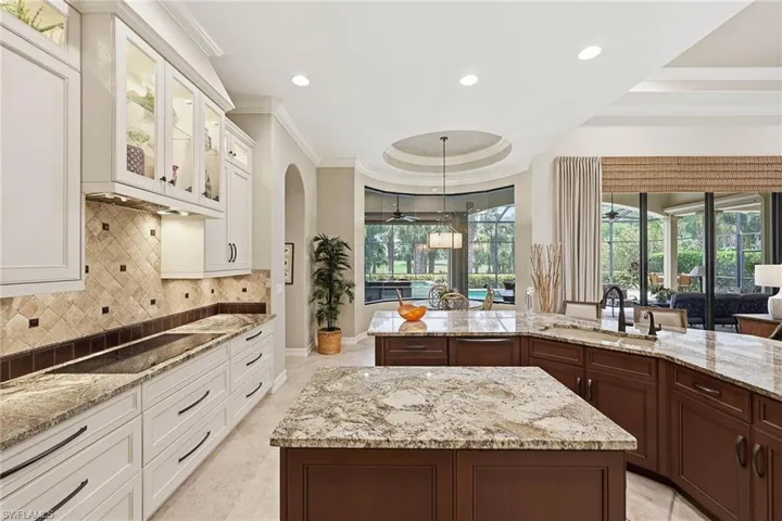 7408 Byrons Way, Naples, Florida 34113