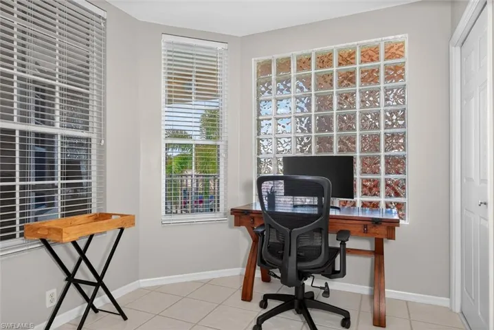 9190  Southmont  CV, Fort Myers, FL 33908