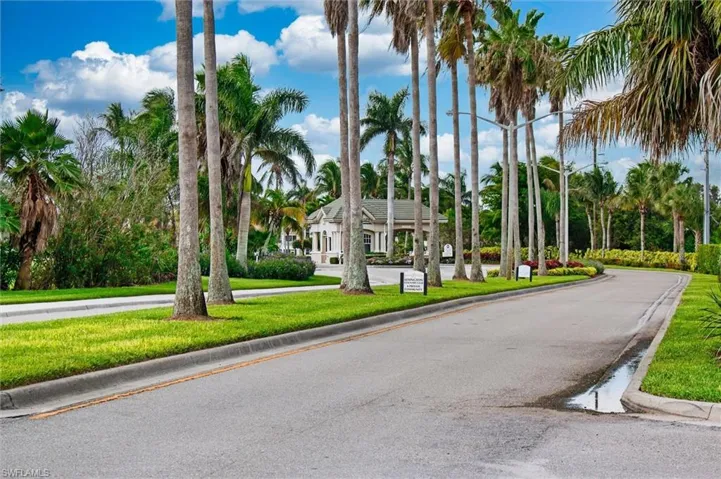 9190 Southmont Cv 202, Fort Myers, Florida 33908