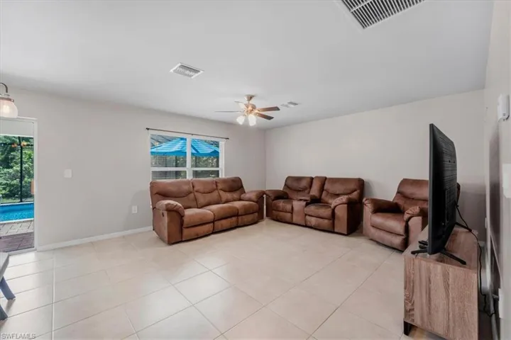 2004 Jeronimo Rd, Labelle, Florida 33935