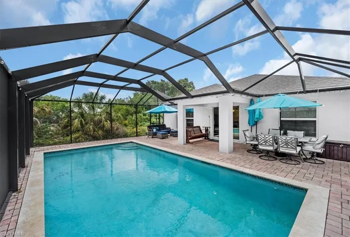 Caged pool, salt water filtration and heated
