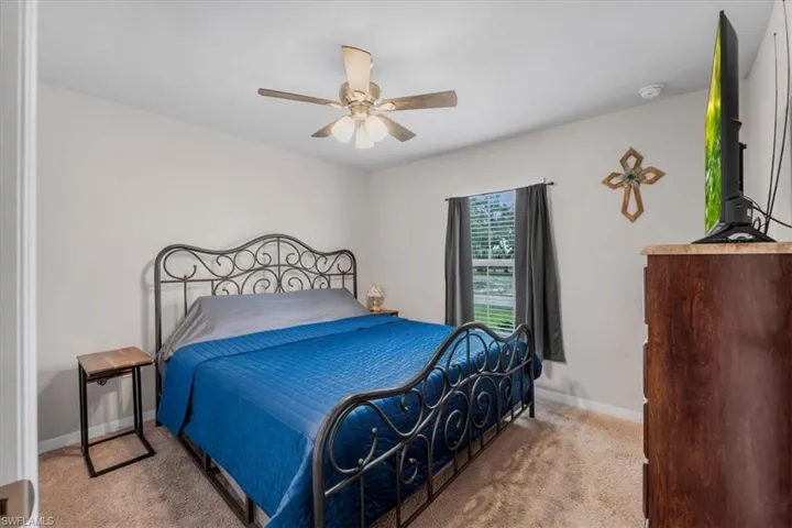 2004 Jeronimo Rd, Labelle, Florida 33935