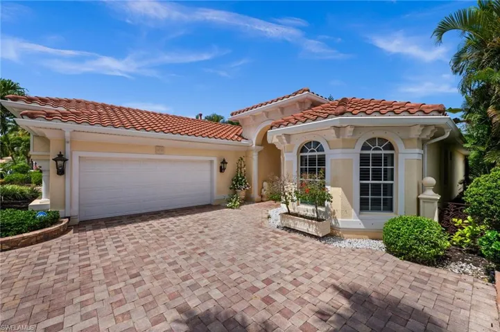 8725 Largo Mar Dr, Estero, Florida 33967