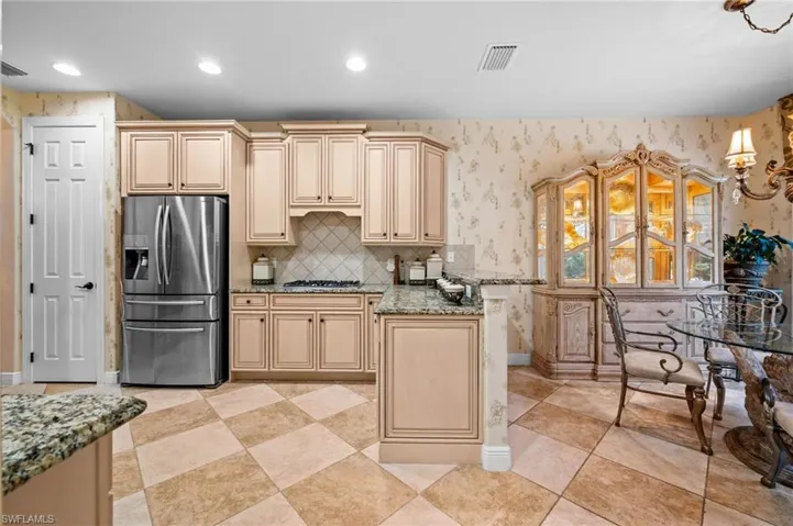 8725 Largo Mar Dr, Estero, Florida 33967