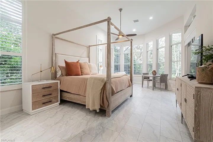 3310 Riverpark Ct, Bonita Springs, Florida 34134