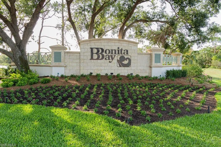 3310 Riverpark Ct, Bonita Springs, Florida 34134