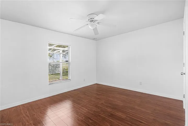 2810 Nw 24th Ave, Cape Coral, Florida 33993