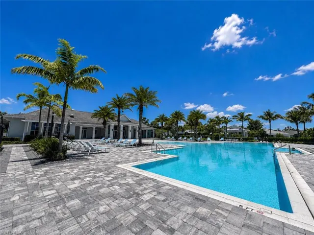9028  Mayreau  WAY, Naples, FL 34114