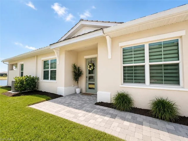 9028  Mayreau  WAY, Naples, FL 34114