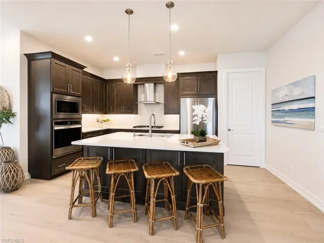 9028  Mayreau  WAY, Naples, FL 34114