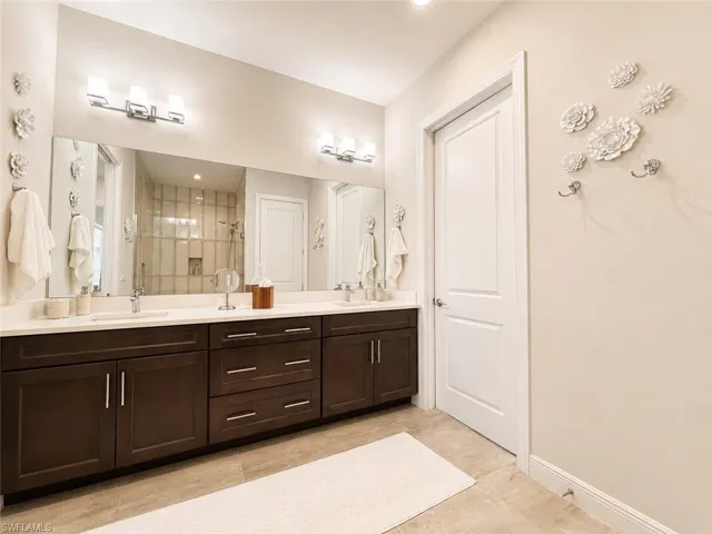 9028  Mayreau  WAY, Naples, FL 34114