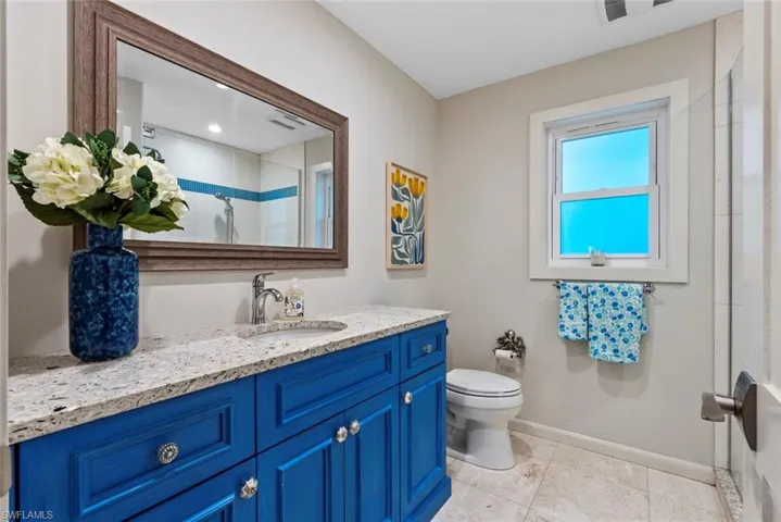 2nd Bathroom