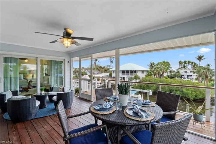 Screened in Balcony