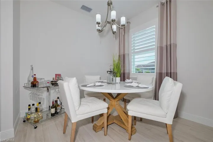 2827 NW 42nd  PL, Cape Coral, FL 33993