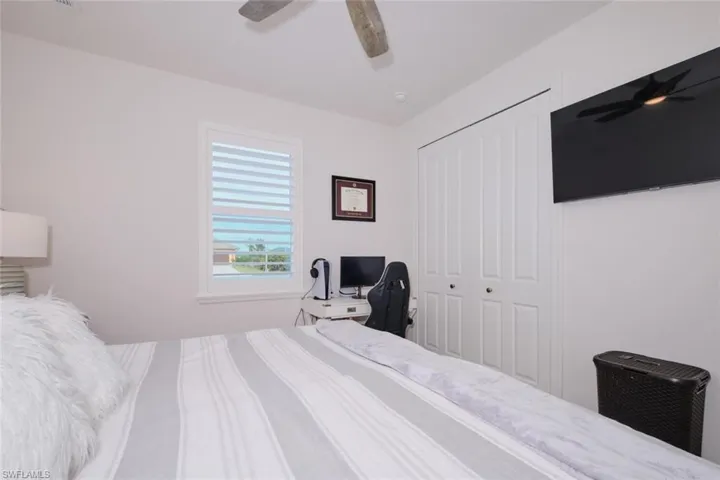 2827 NW 42nd  PL, Cape Coral, FL 33993