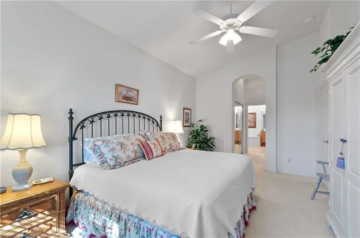 Master Bedroom featuring En Suite to Bathroom