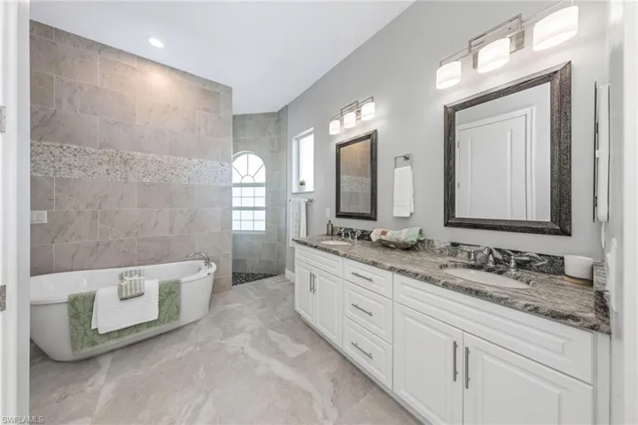 1225 NW 33rd  AVE, Cape Coral, FL 33993