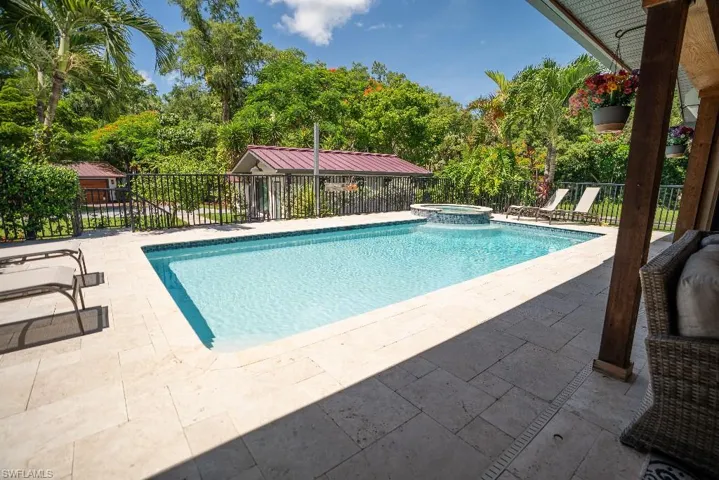 6100 Dogwood Way, Naples, Florida 34116