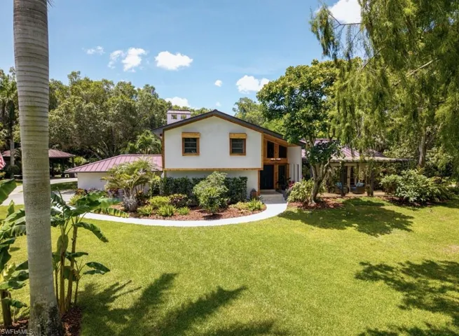 6100 Dogwood Way, Naples, Florida 34116