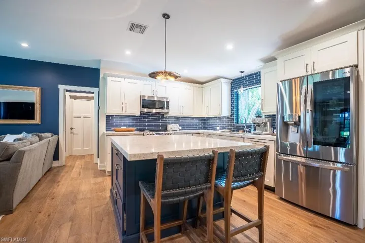 6100 Dogwood Way, Naples, Florida 34116