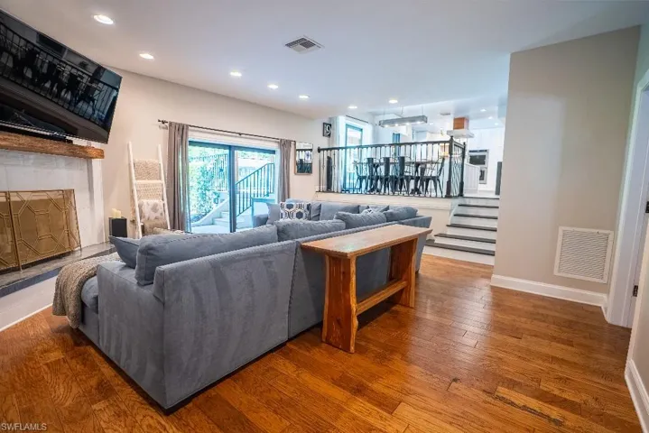 6100 Dogwood Way, Naples, Florida 34116