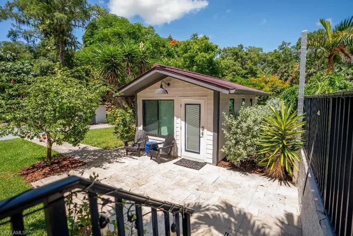 6100 Dogwood Way, Naples, Florida 34116