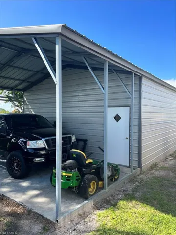 1346 E Park  AVE, Moore Haven, FL 33471