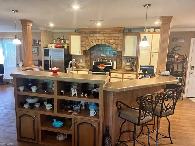 1346 E Park  AVE, Moore Haven, FL 33471