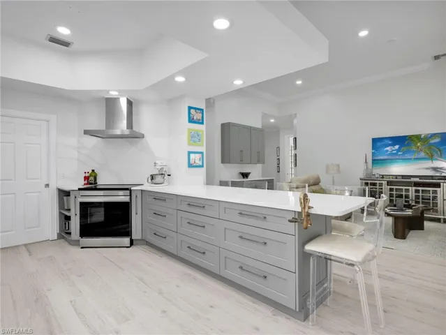 5902 Bermuda Ln, Naples, Florida 34119